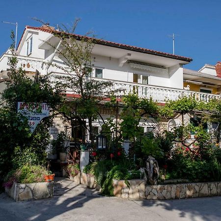 Apartment Marina Rab Town Exterior foto