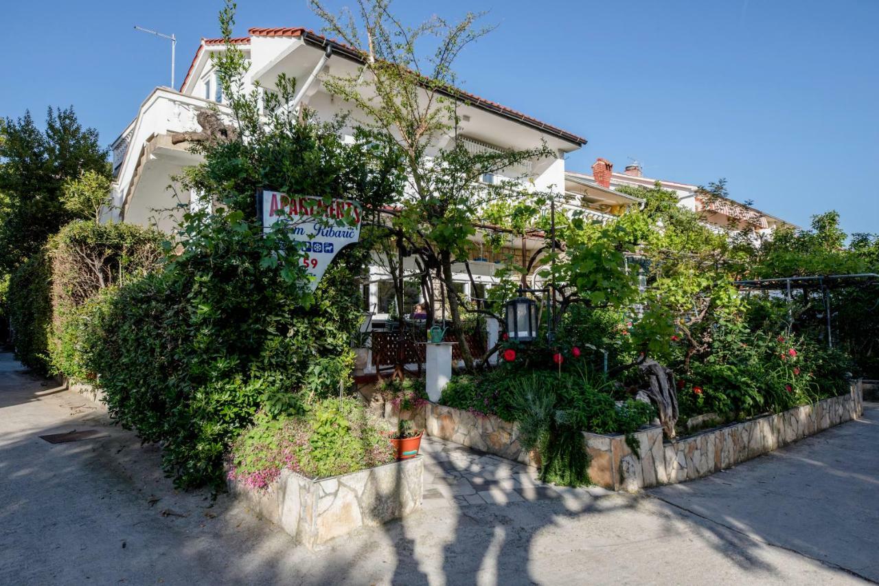 Apartment Marina Rab Town Exterior foto